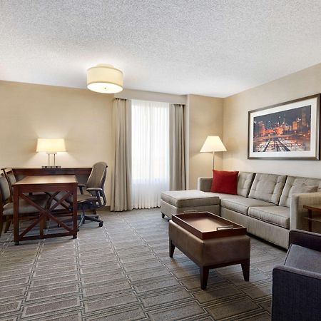 Embassy Suites By Hilton Chicago Ломбард Экстерьер фото
