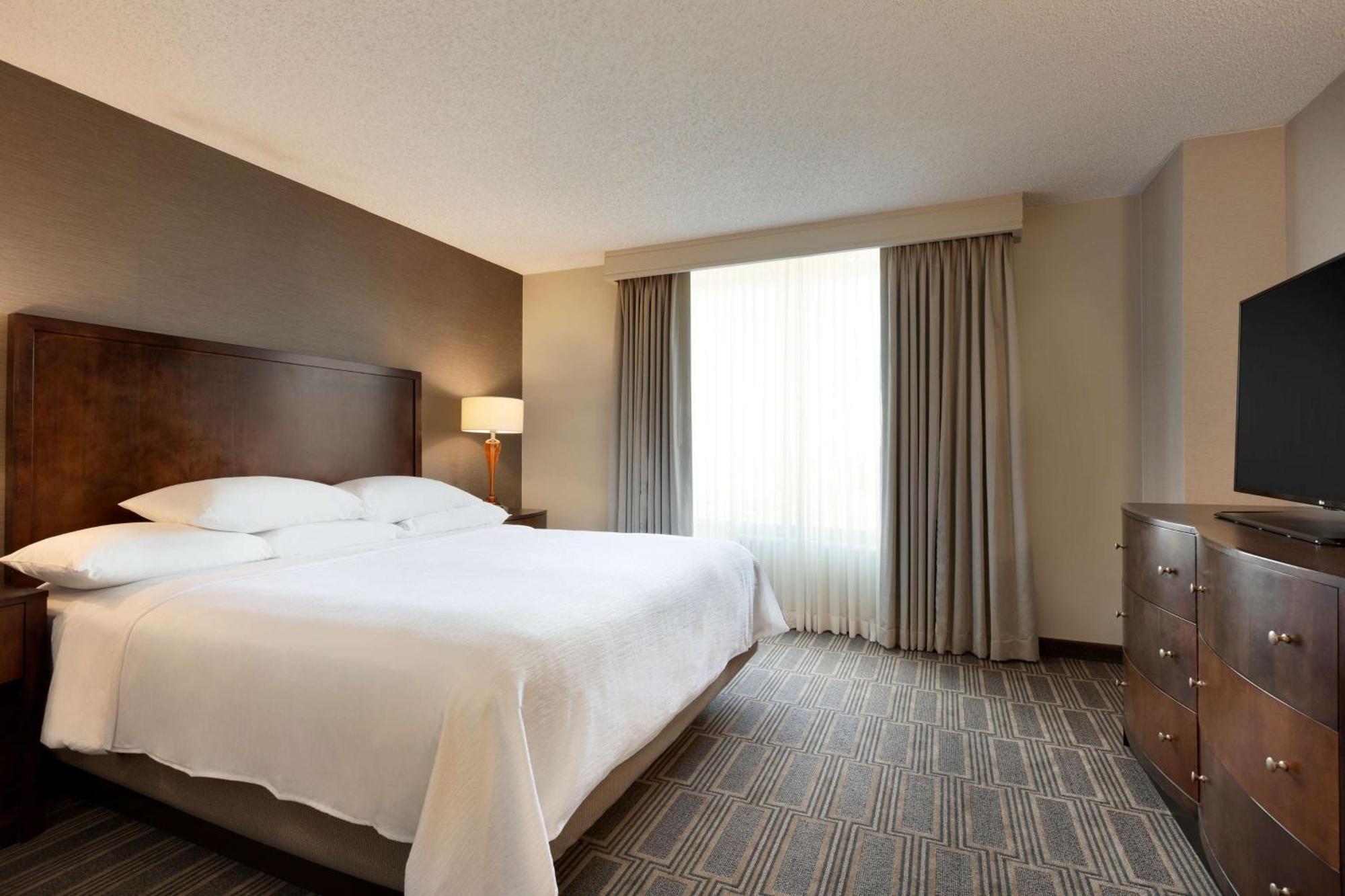 Embassy Suites By Hilton Chicago Ломбард Экстерьер фото