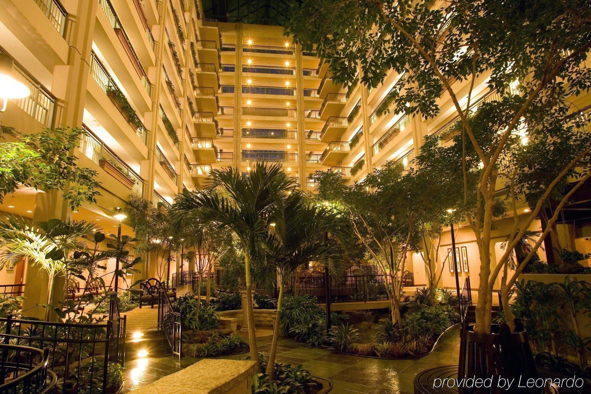 Embassy Suites By Hilton Chicago Ломбард Экстерьер фото
